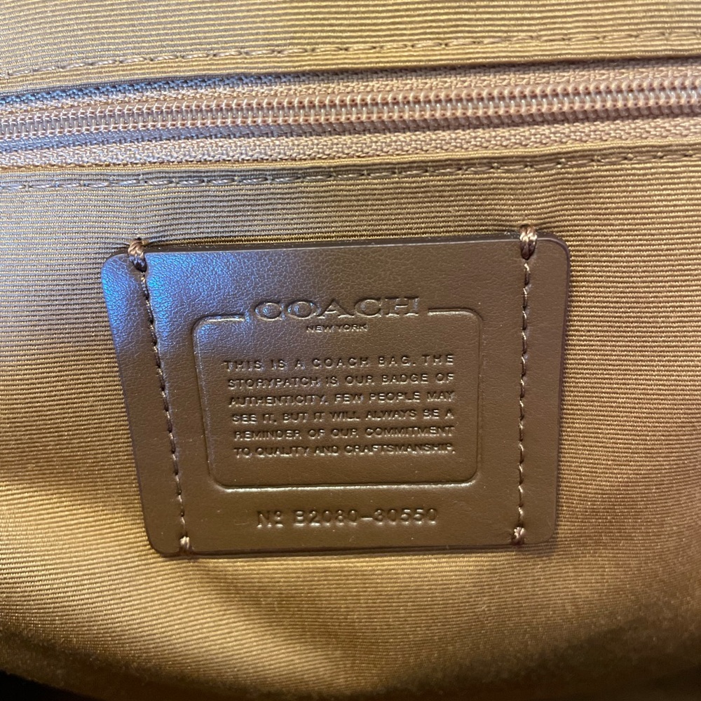 Pink Coach backpack - Picture 3 of 3